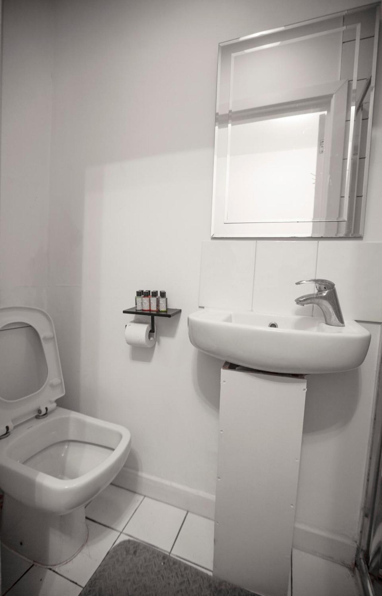 The Finsbury Guesthouse Londres Habitación foto